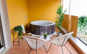 Apulialux City Center Loft Con Spa & Netflix